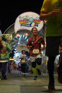 BIB: 50117
                            <button type="button" onclick="openModal(21832036)" class="btn btn-primary btn-sm float-right btn-popup" data-toggle="modal" data-target=".modal-high-quality">
                        <i class="fas fa-shopping-cart"></i> Add to Cart
                    </button>
                                            <button type="button" onclick="isThisMe(21832036, true)" class="btn btn-success btn-sm float-right btn-popup btn-isme hidden" data-toggle="tooltip" data-placement="bottom" title="นี่คือรูปของคุณใช่ไหม คลิกที่นี่เพื่อเอาเข้าอัลบั้ม">
                        <i class="fas fa-plus"></i> Add to album
                    </button>
                    <button type="button" onclick="isThisMe(21832036, false)" class="btn btn-warning btn-sm float-right btn-popup btn-isnotme hidden">
                        <i class="fas fa-ban"></i> Remove from album
                    </button>